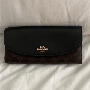 Authentic Slim Envelope Wallet  🛍